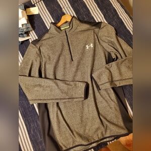 Under Armour quarter zip pull over . Gray and black. Size XL